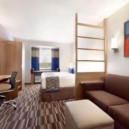 Microtel Inn & Suites By Wyndham Beaver Falls Kültér fotó
