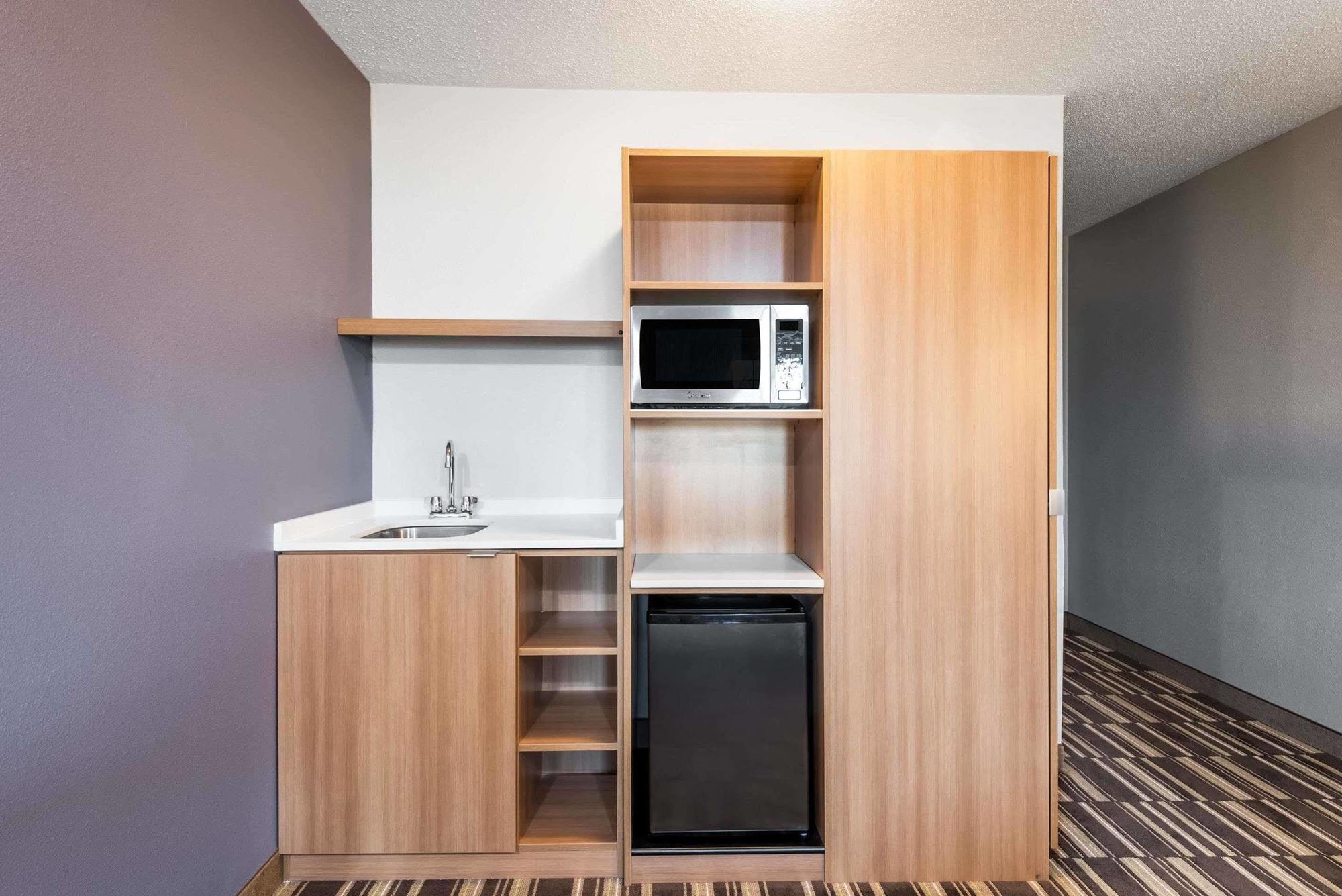 Microtel Inn & Suites By Wyndham Beaver Falls Kültér fotó